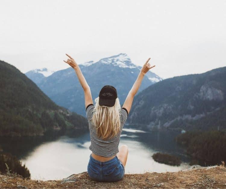 25 Powerful Travel Words To Describe How Travel Feels